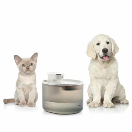 Innovagoods Refopet Fuente para Mascotas con Sensor de Movimiento - Capacidad 3L - Silenciosa - Recargable con USB-C - Incluye Filtros - Facil Limpieza - 20.7x17.5x17.7cm - Color Blanco y Gris