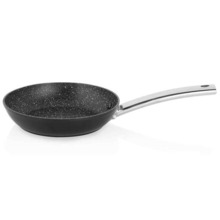 Orbegozo SFB 9022 Sarten Full Induction - Aluminio Forjado - Antiadherente - Respetuosa con el Medio Ambiente - Apta para Todo T