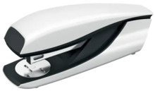 Petrus 635 WOW Grapadora Metalica + Caja de 200 Grapas - Hasta 30 Hojas - Extraegrapas Integrado - Grapado Cerrado, Abierto y Cl