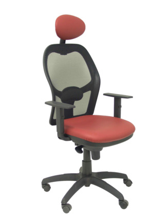 Silla de oficina Jorquera malla negra asiento similpiel granate con cabecero fijo