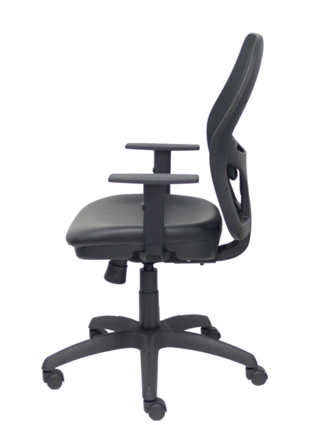 Silla de oficina Jorquera malla negra asiento similpiel negro con traslak (4)