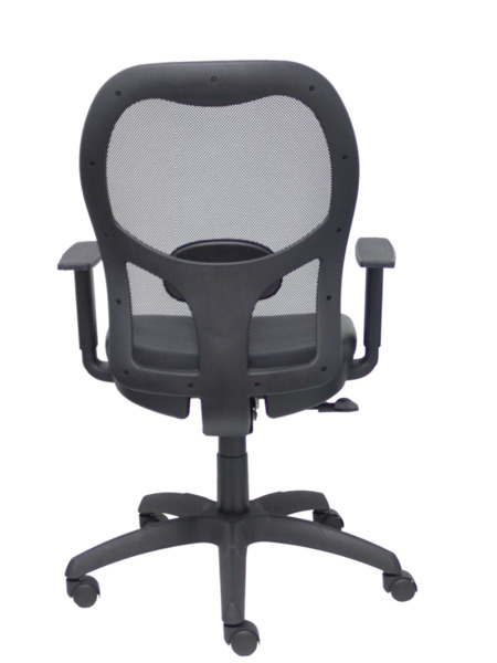 Silla de oficina Jorquera malla negra asiento similpiel negro con traslak (6)