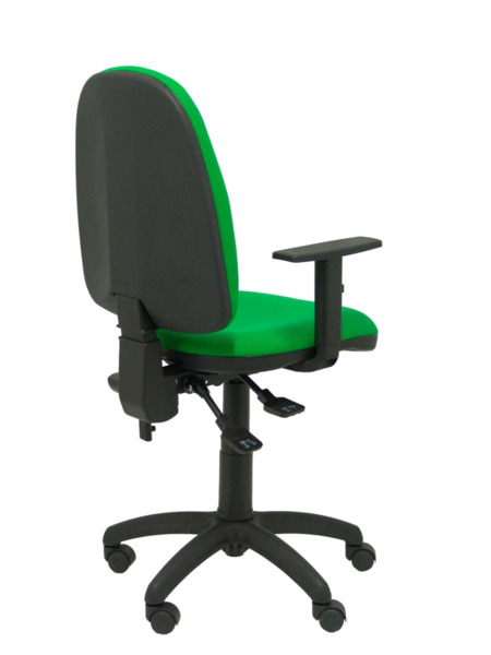 Silla de oficina Tribaldos verde con brazos regulables (7)